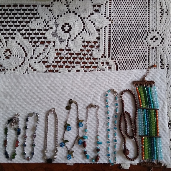 Bracelets - Picture 3 of 4